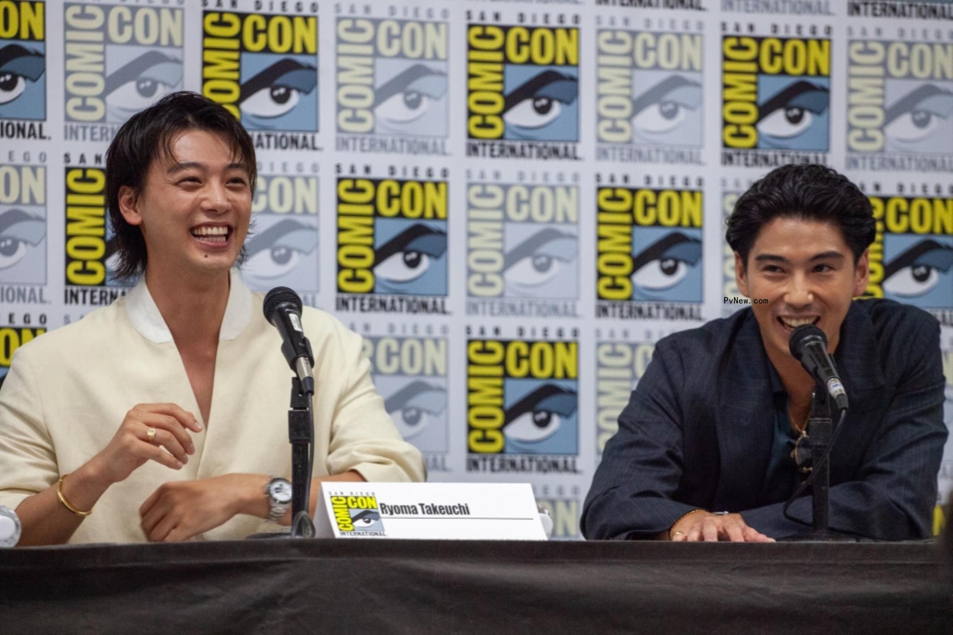 Kaku Kento Joins Takeuchi Ryoma to Unveil ‘Like a Dragon: Yakuza’ Trailer at Comic-Con