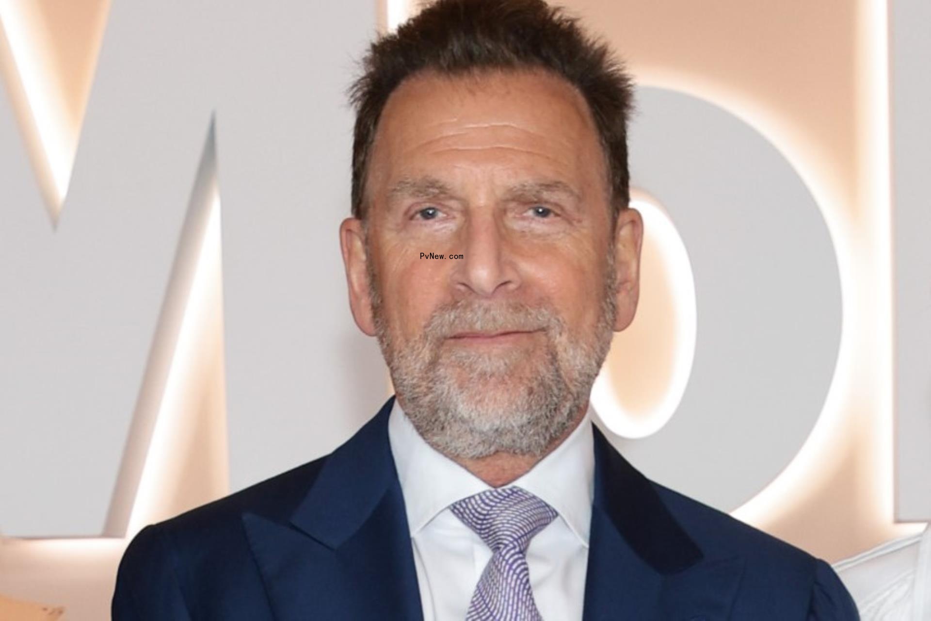 Edgar Bro<i></i>nfman Jr. e<i></i>valuating Potential Bid for Paramount Global to Counter Skydance Deal