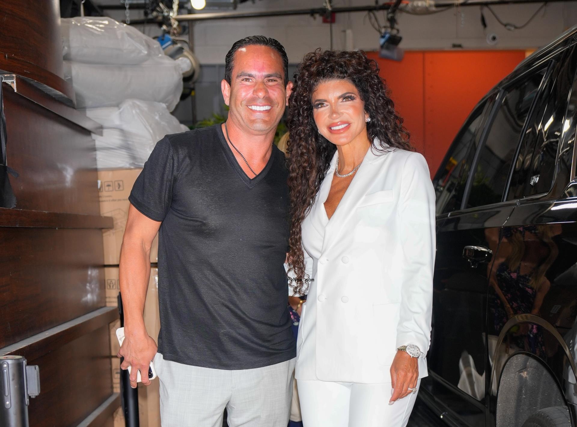 Teresa Giudice and Luis Ruelas posing together