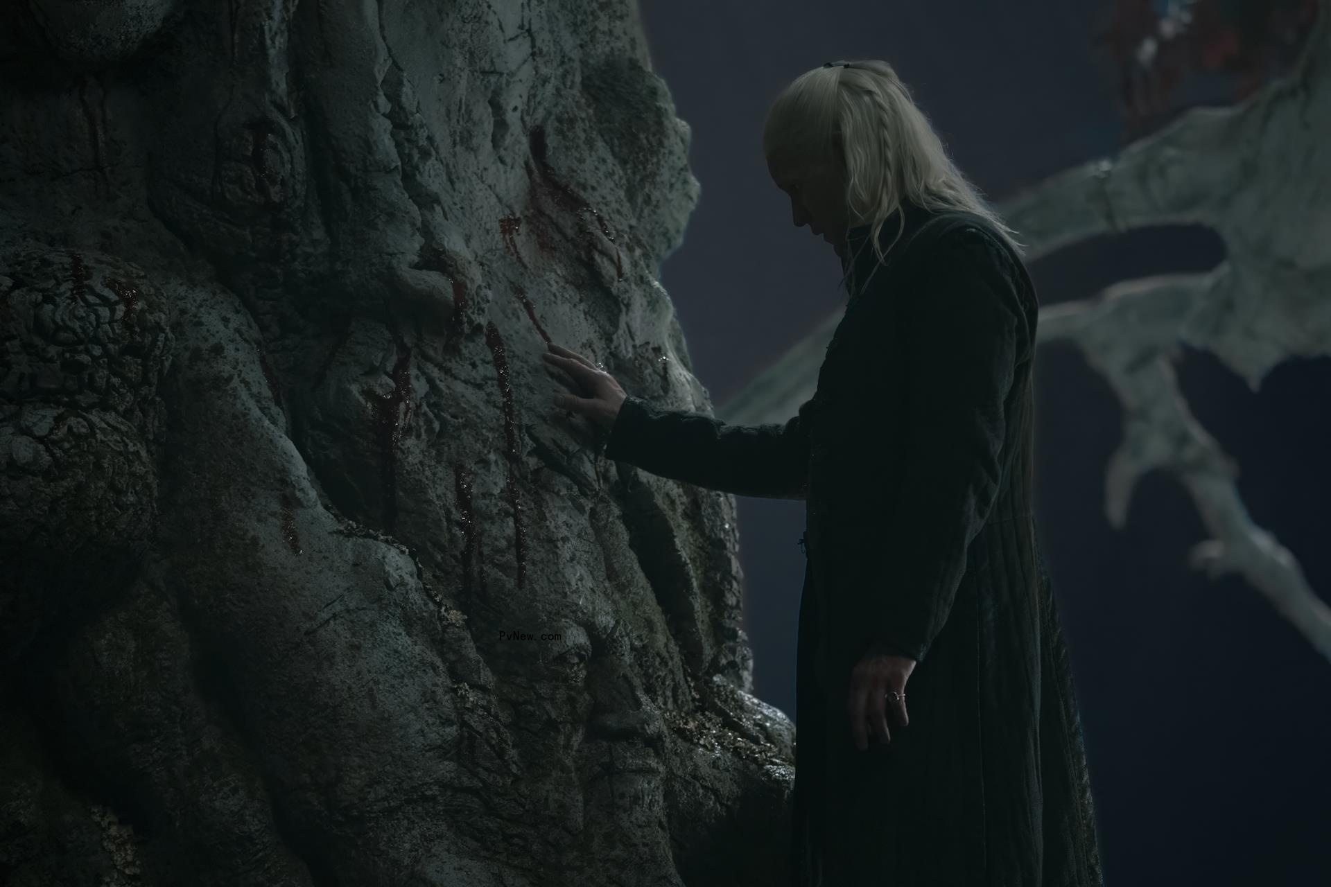‘House of the Dragon’ Star Phia Saban Explains Helaena and Daemon’s Vision: ‘Maybe It’s Not That Literal’