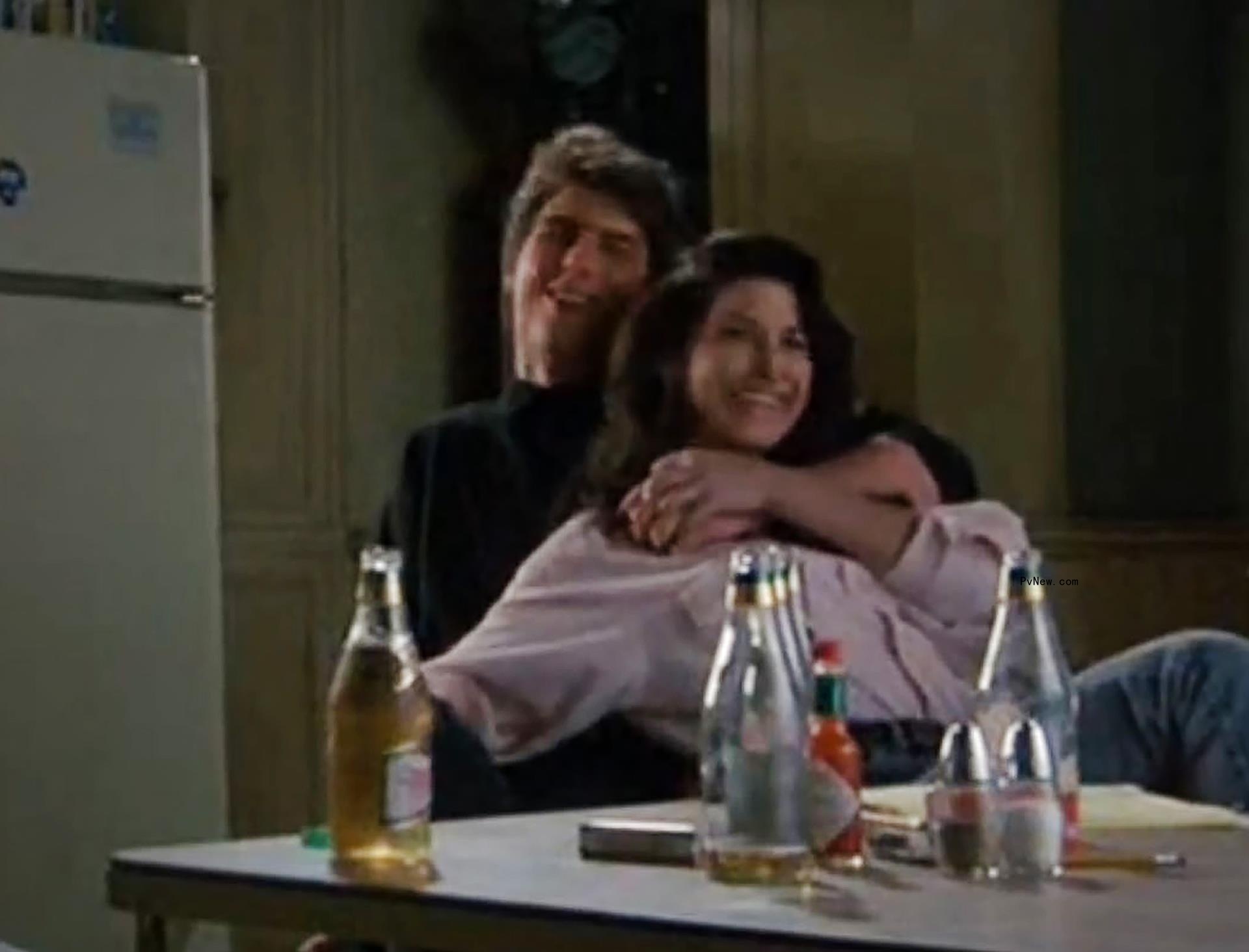 Tom Cruise and Gina Gershon in 