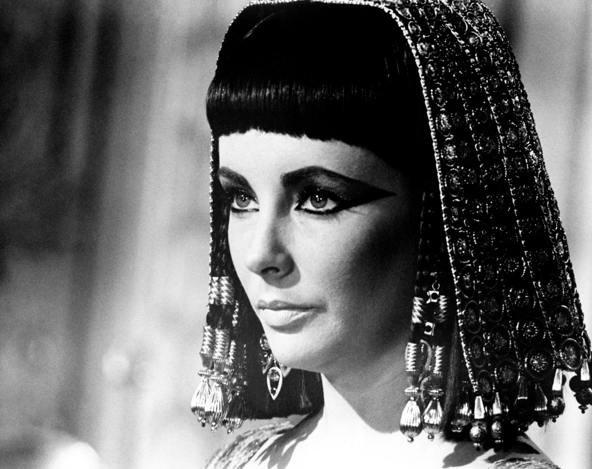 ‘Elizabeth Taylor: The Lost Tapes’ Director Nanette Burstein on Capturing the Private Side of the Screen Legend