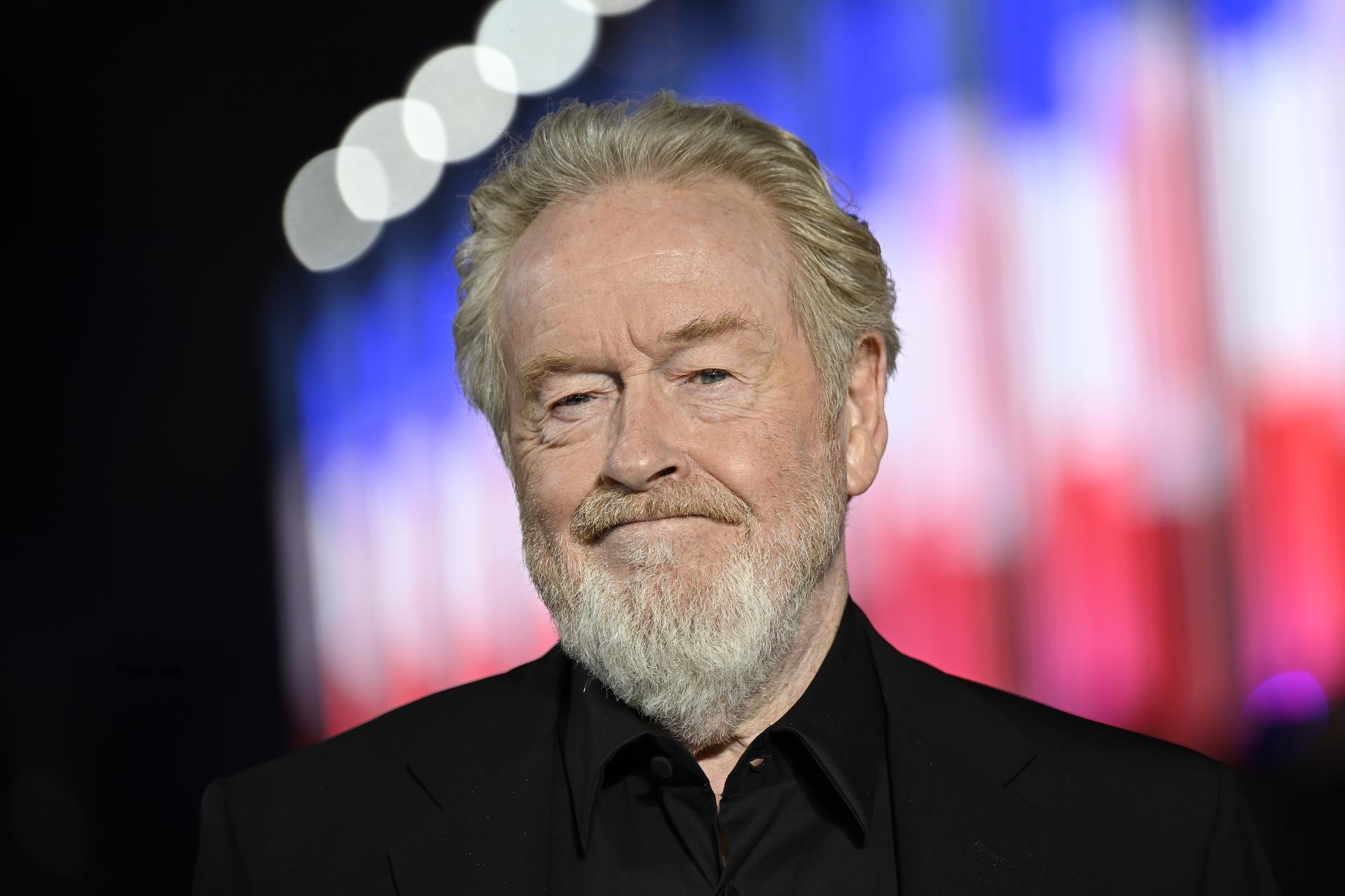 Ridley Scott Says ‘I Don’t Need Advice’ on Directing and Tried Not to Meddle With ‘Alien: Romulus’: ‘If I Fall on My Own Sword and Lie Bleeding’ Then ‘It Was My Fault’