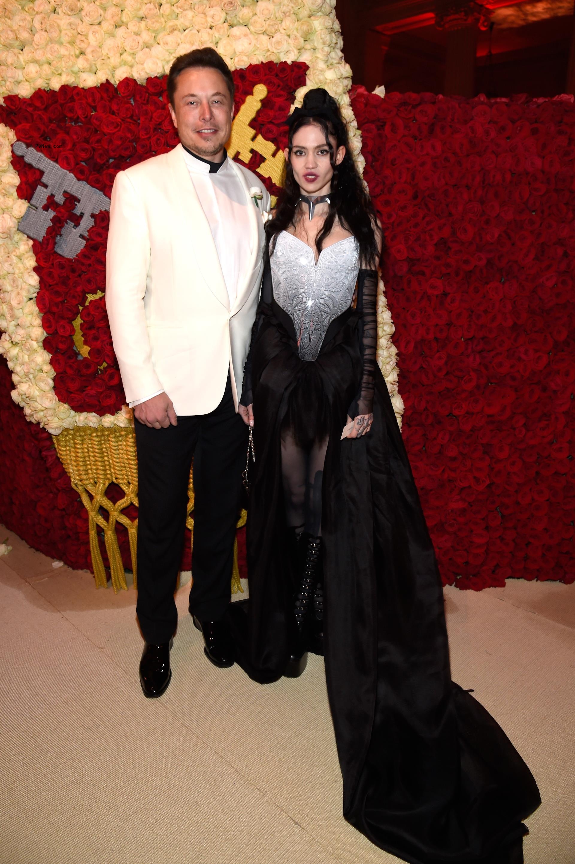 Elon Musk and Grimes at the Met Gala in 2018.