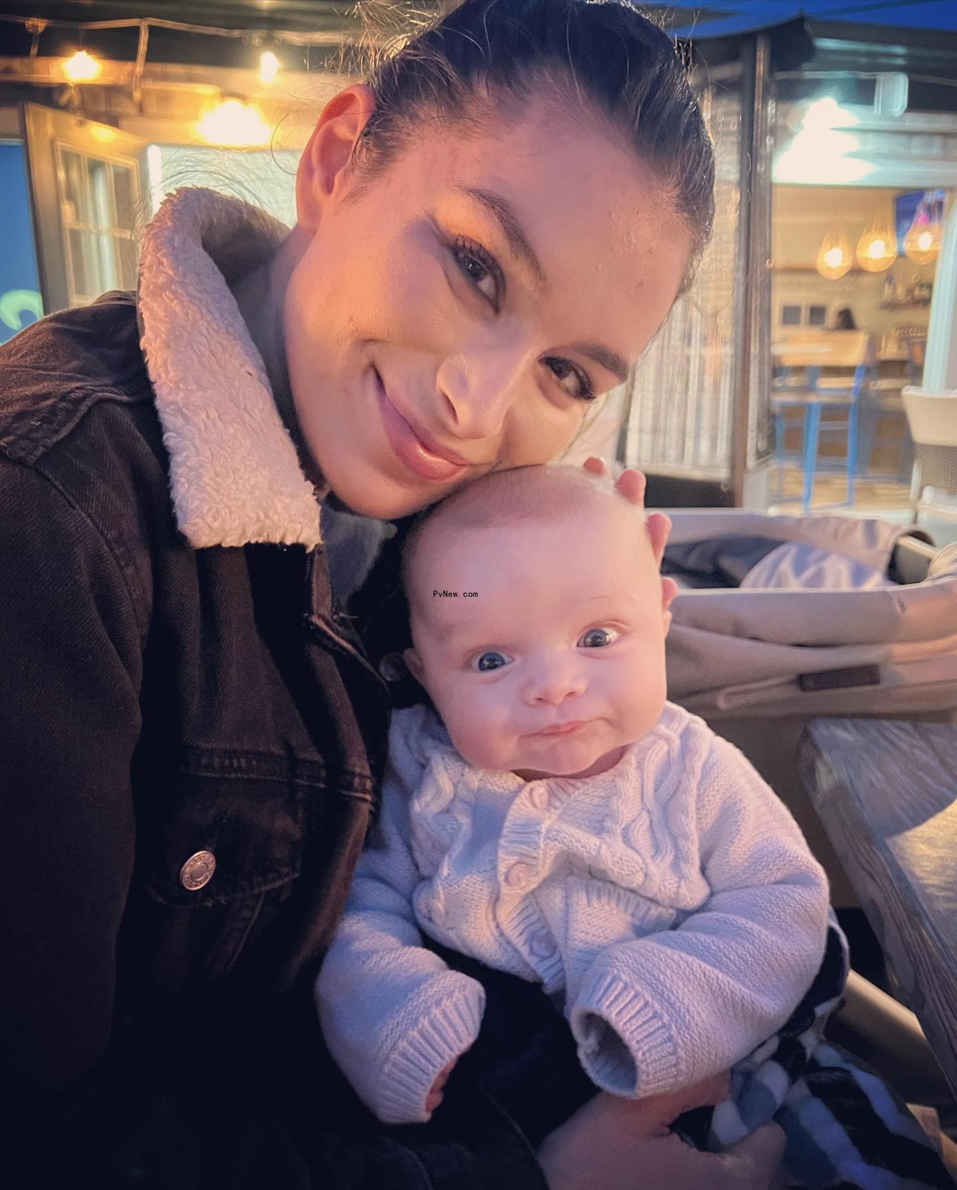 Ashley Iaco<i></i>netti poses with newborn son Hayden