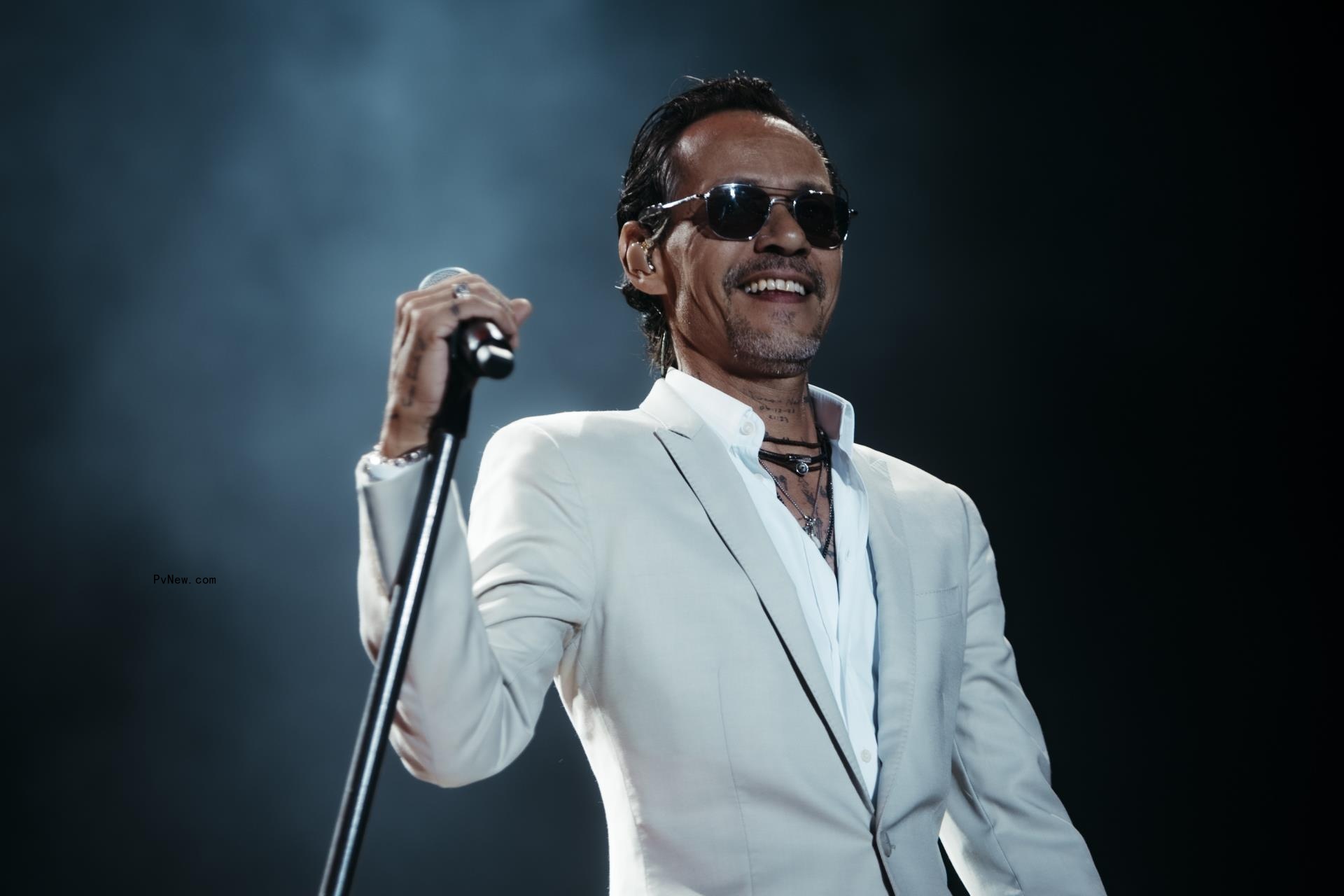 Marc Anthony.