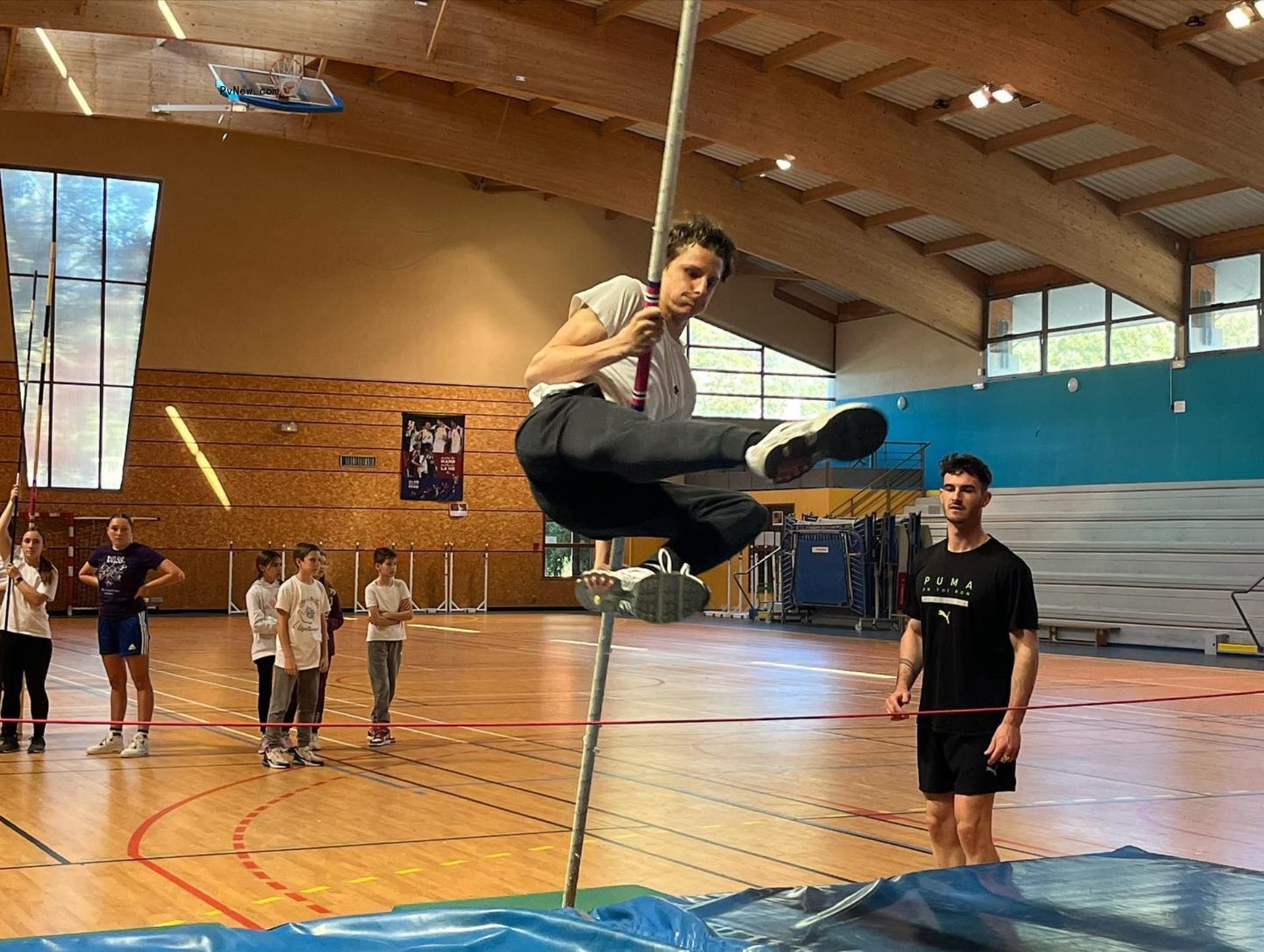Who is Anthony Ammirati? Meet the French pole vaulter whose 'bulge' cost him a medal.