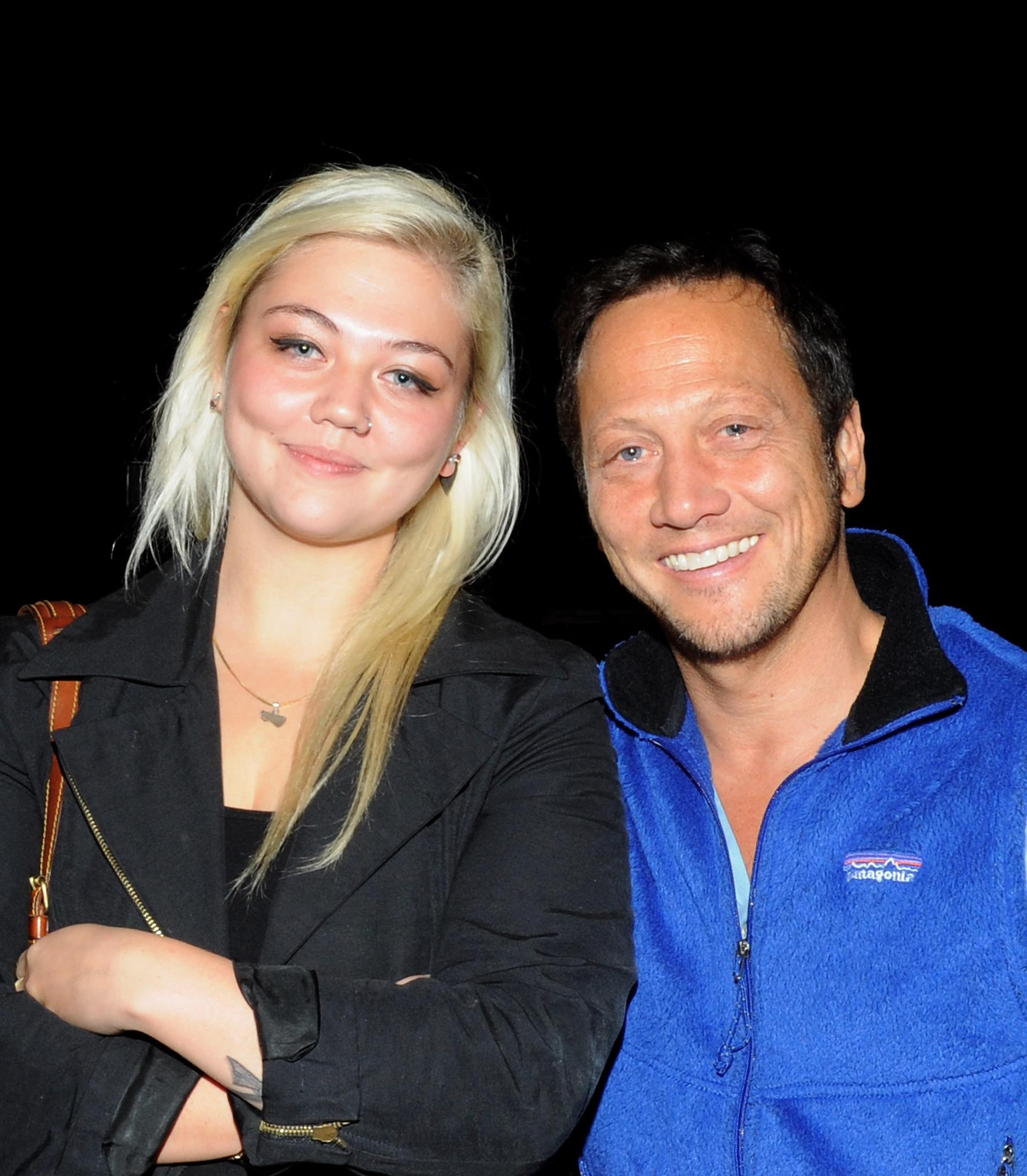 Elle King and dad Rob Schneider at the Ice House Comedy Club in 2009.