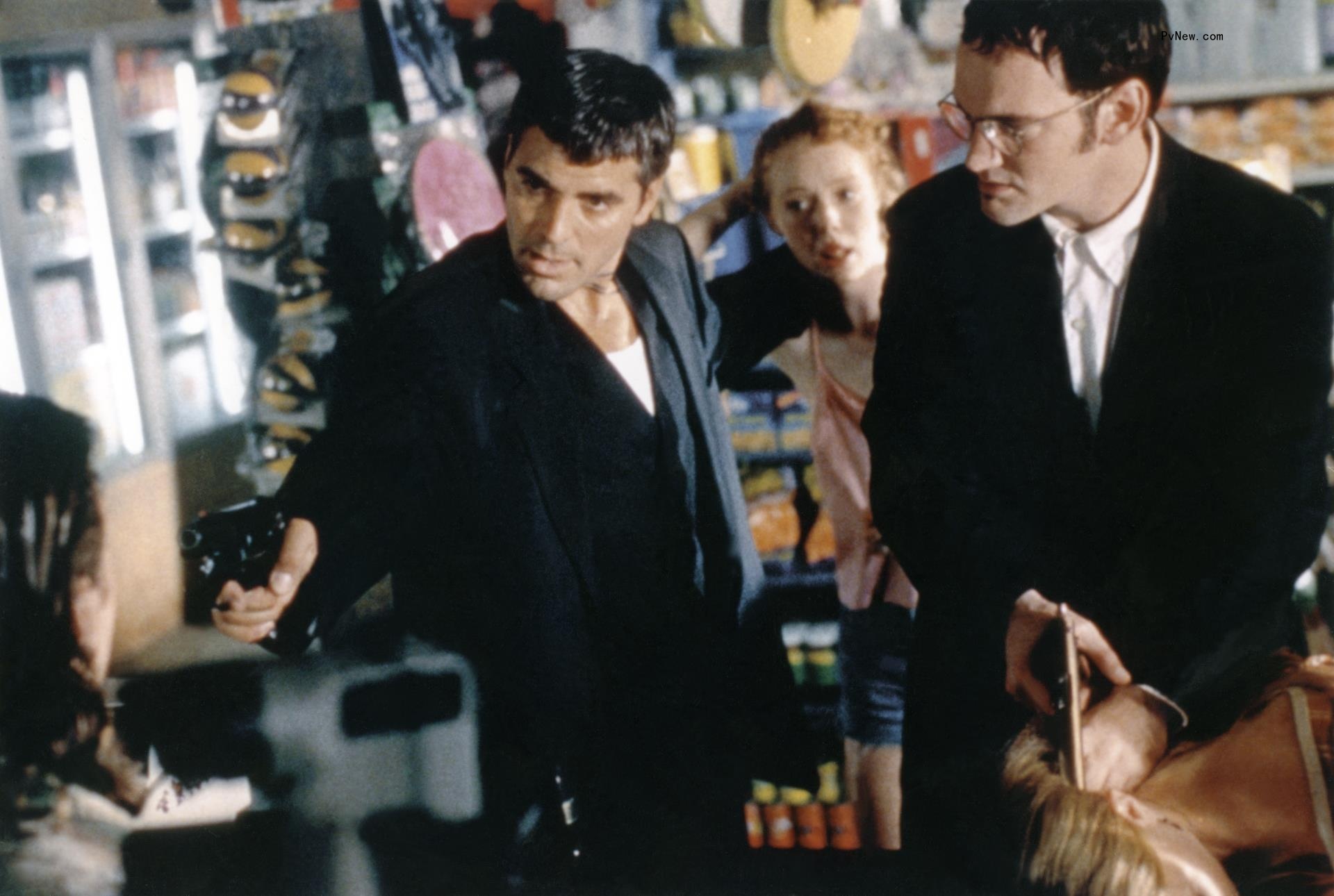 Quentin Tarantino and George Cloo<i></i>ney filming 