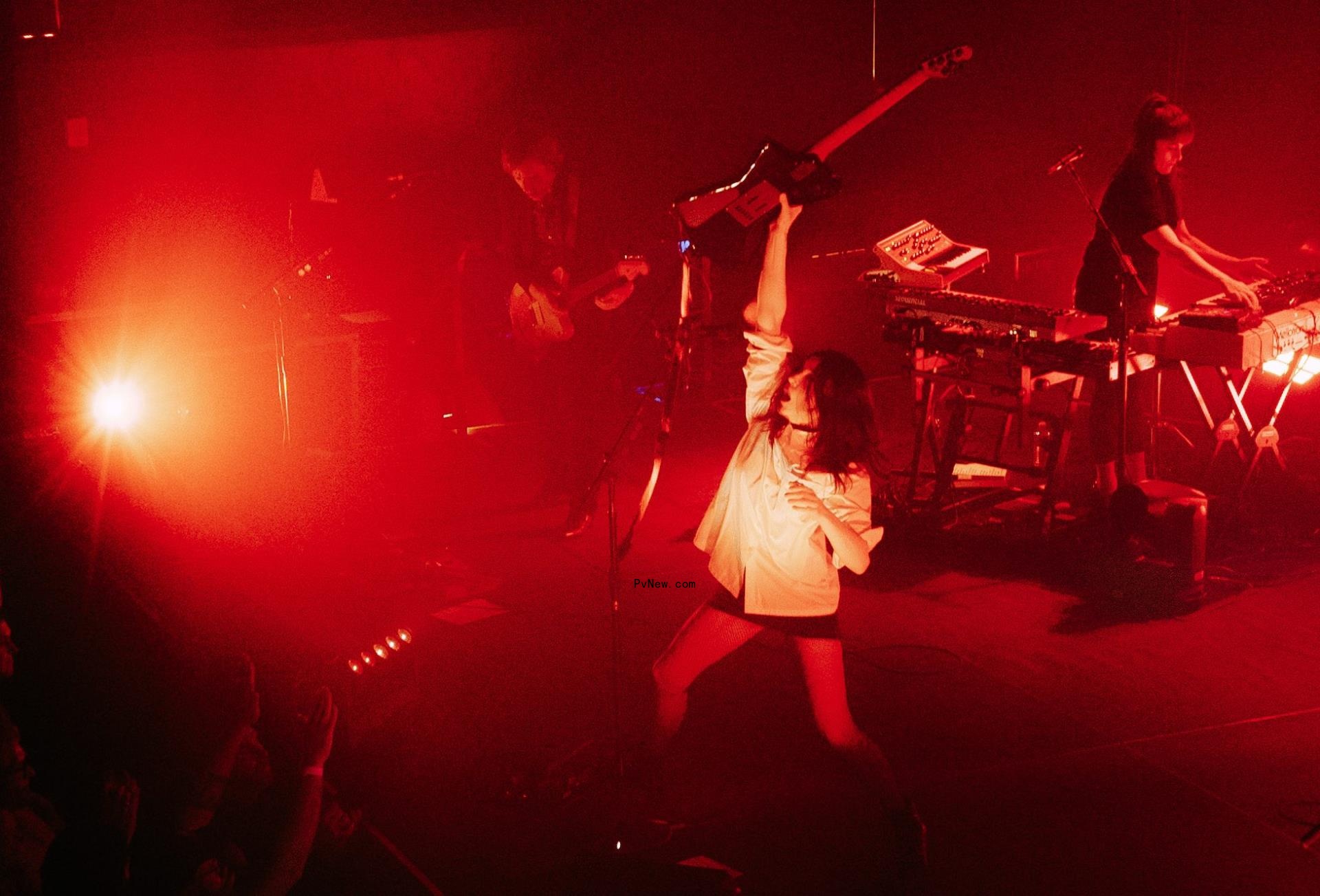 St. Vincent’s ‘All Born Screaming’ Tour Further Certifies Her as Rock’s Dark (but Oddly Cheerful) Queen: Co<i></i>ncert Review