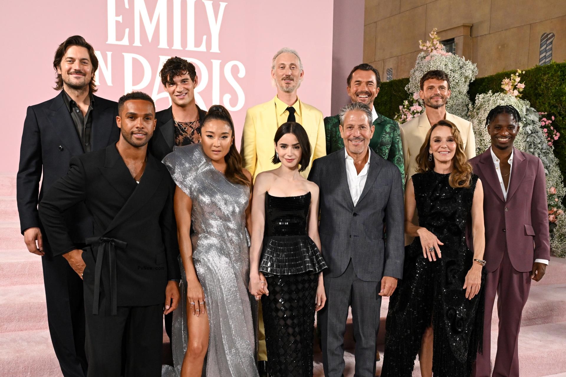 Lily Collins and the ‘Emily in Paris’ Cast Tease a ‘Chaotic, Opulent and Heartbreaking’ Season 4: ‘There’s a Lot of Confrontation’