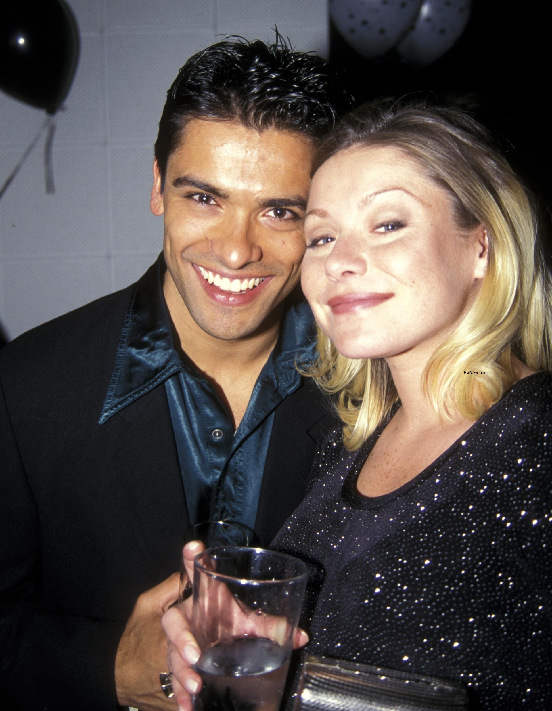 Mark Co<i></i>nsuelos and Kelly Ripa at the Daytime Emmy Awards in 1997