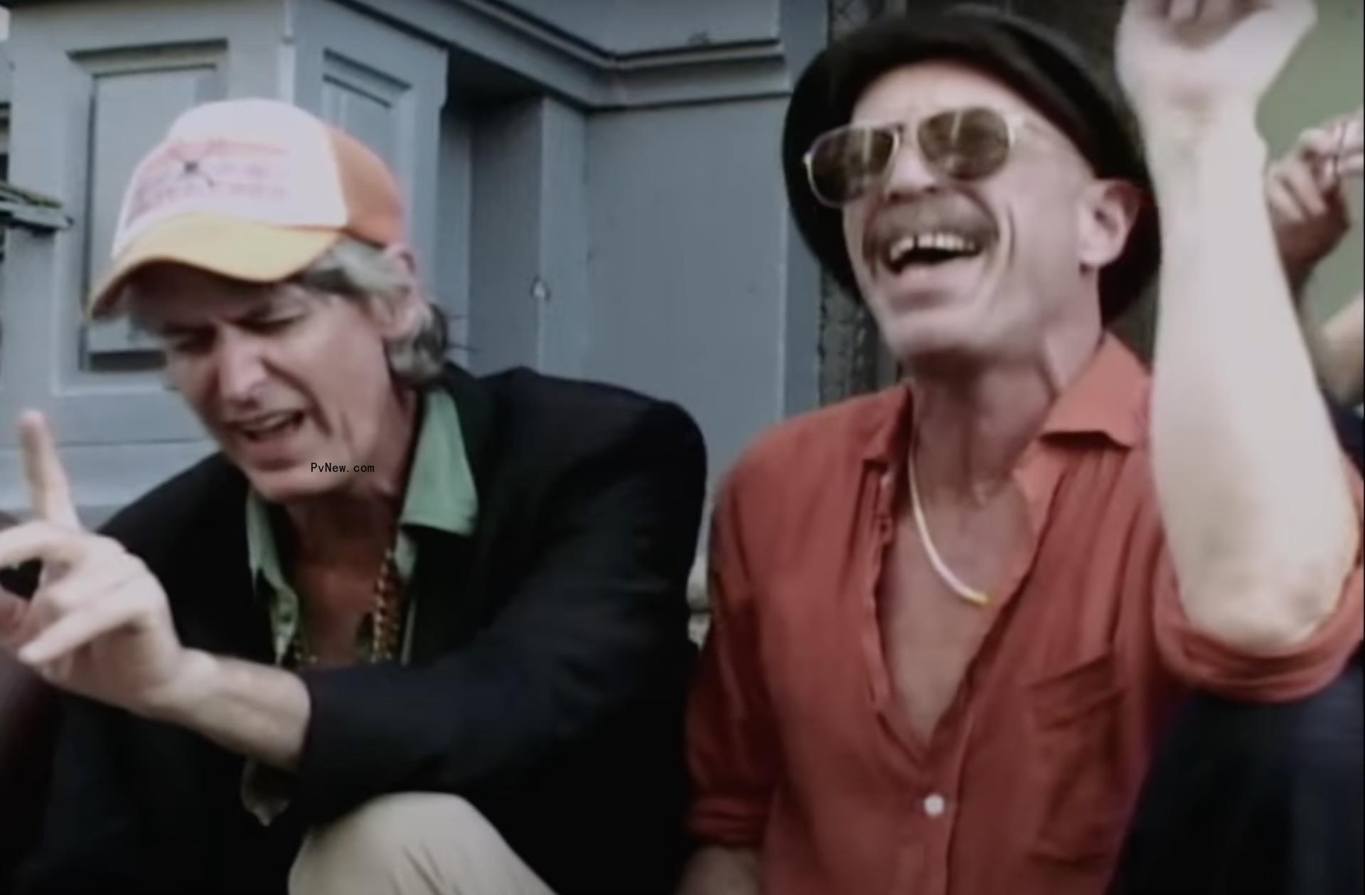 Hard Quartet — With Pavement’s Stephen Malkmus and Chavez’s Matt Sweeney — Re-Create the Rolling Stones’ ‘Waiting on a Friend’ Video in New Clip