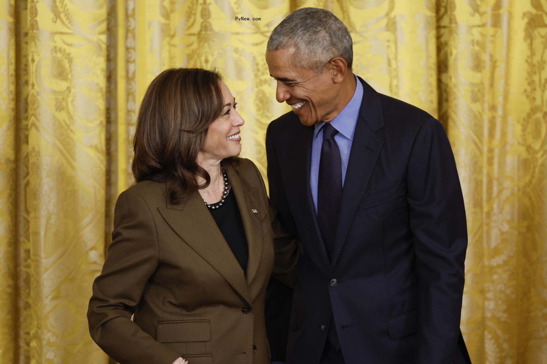 Barack Obama and Kamala Harris